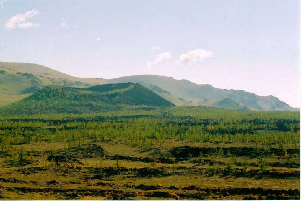 Hiking to Khorgo Volcano