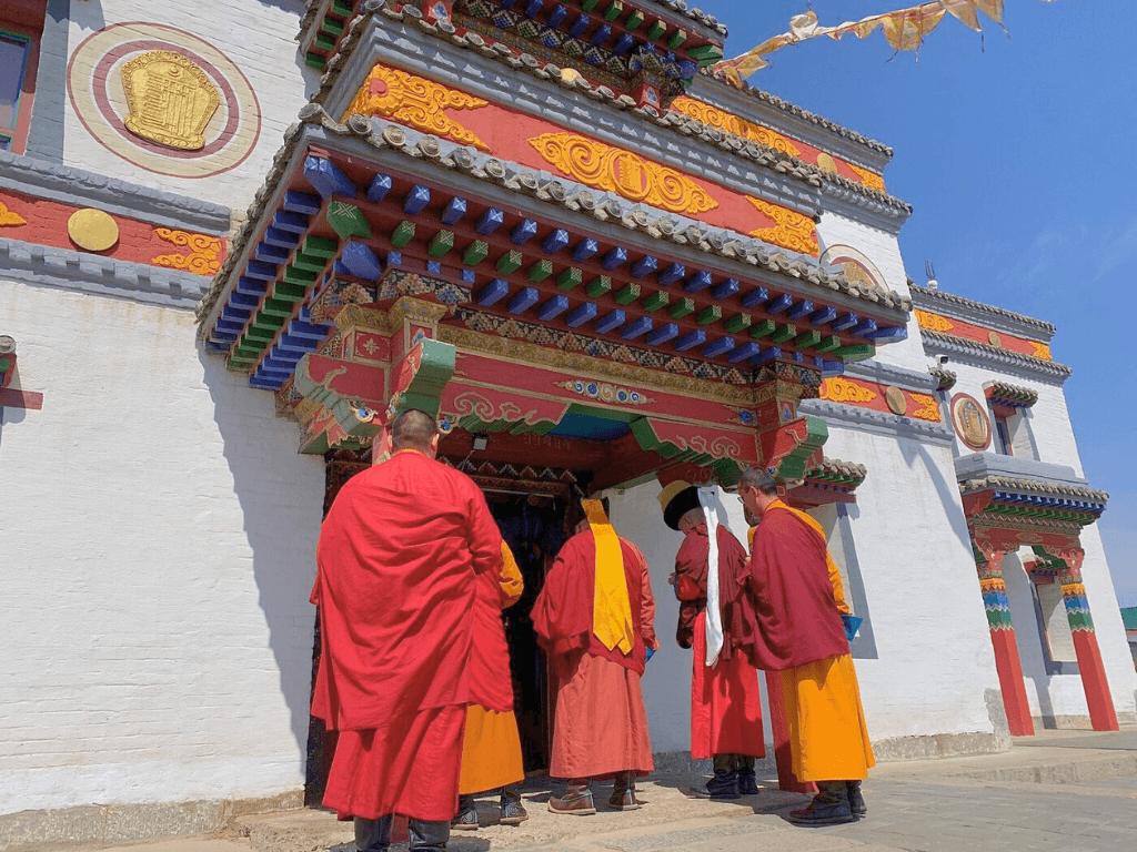 AMARBAYASGALANT MONASTERY